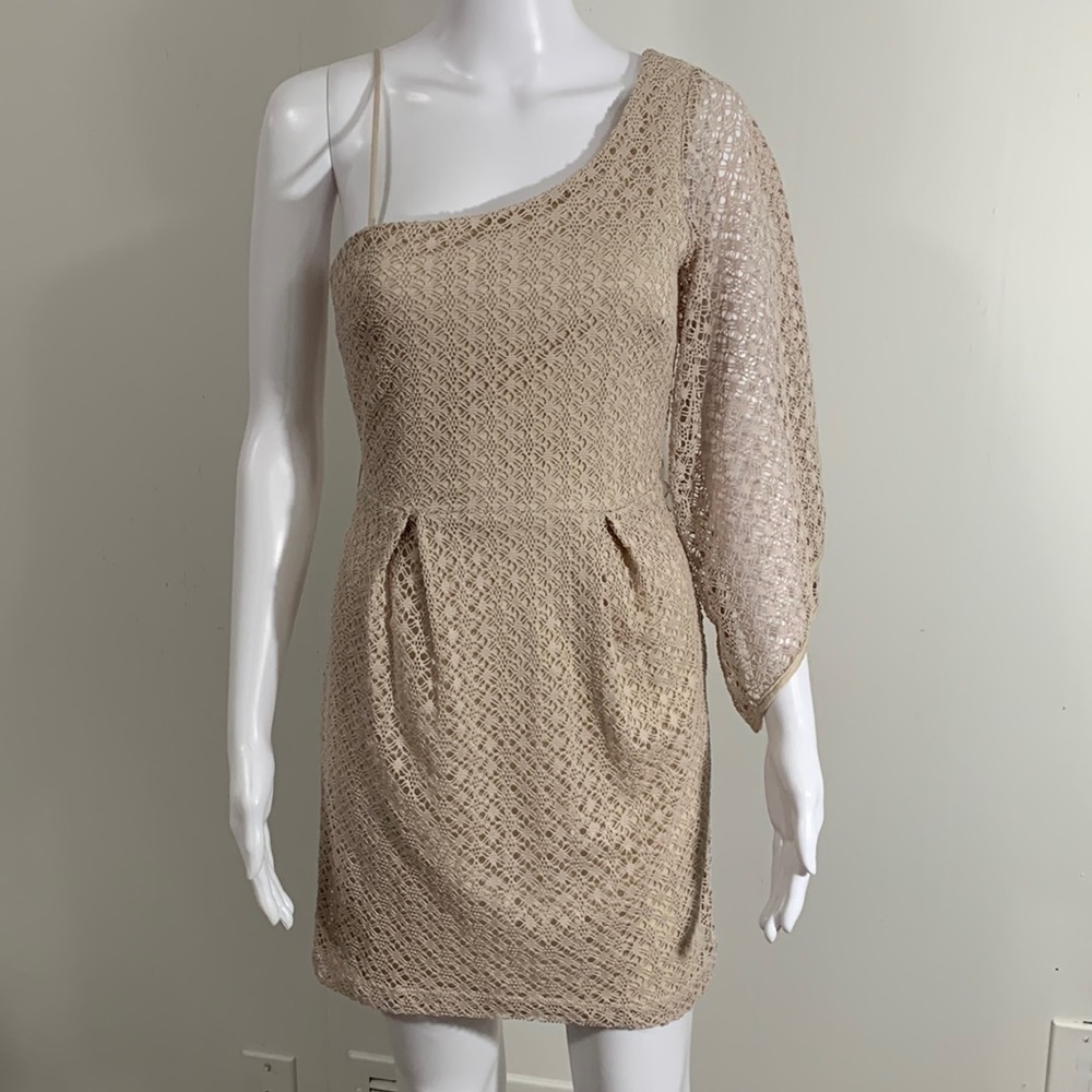 TeezeMe Lacey over lining one shoulder Mini dress very good condition Size 3**